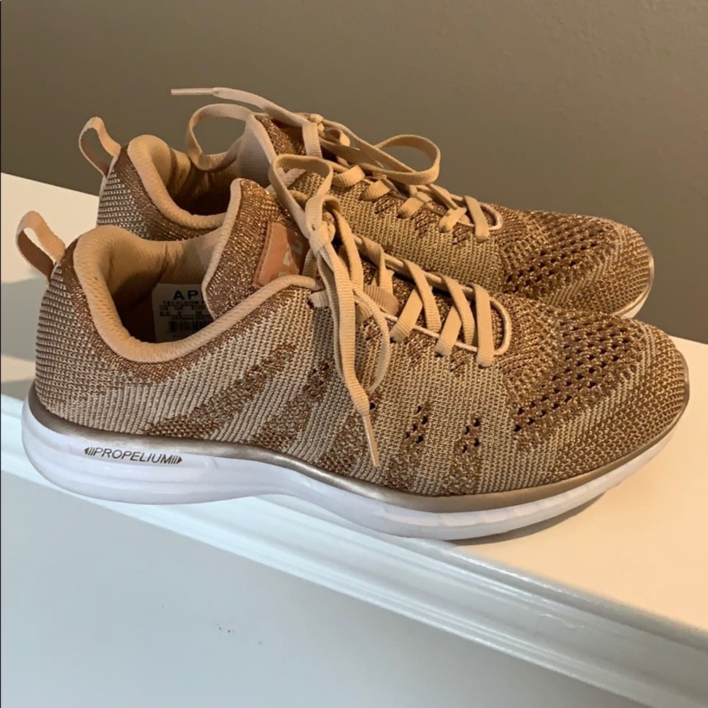 APL ROSE GOLD